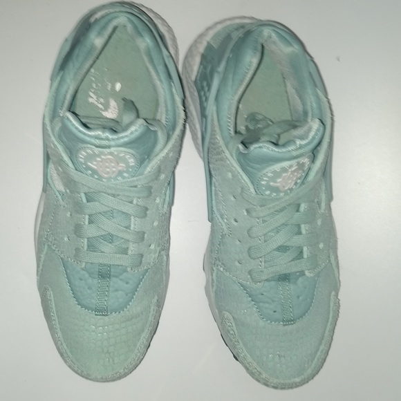 Wmns Air Huarache Run Print 'Cannon Crocodile' Sz 8 - Picture 3 of 7